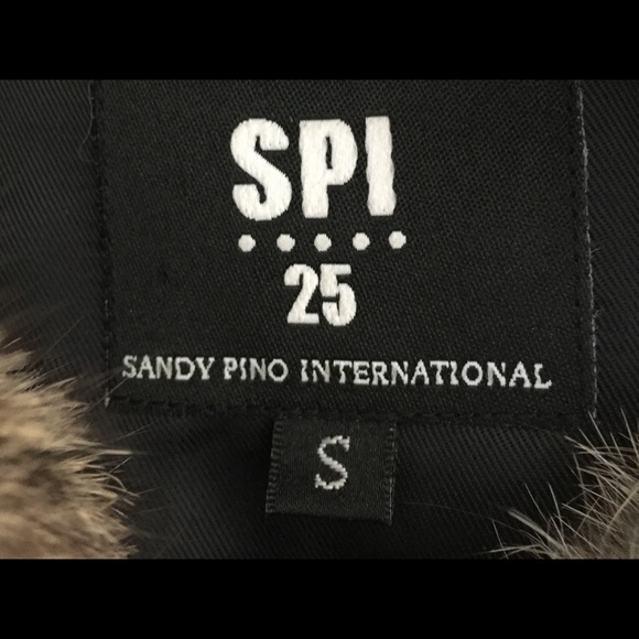SPI 25 Sandy Pino genuine rabbit fur with bag vest - Picture 6 of 8